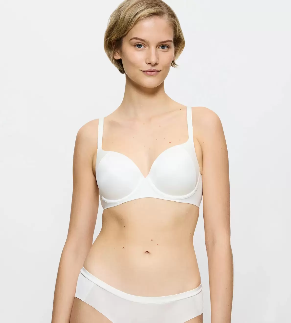 BODY MAKE-UP SOFT TOUCH