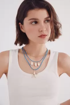 Multiple star and shell necklace