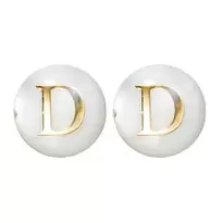 Bogstavperler af muslingeskal D – 2 stk. 8 mm i diameter