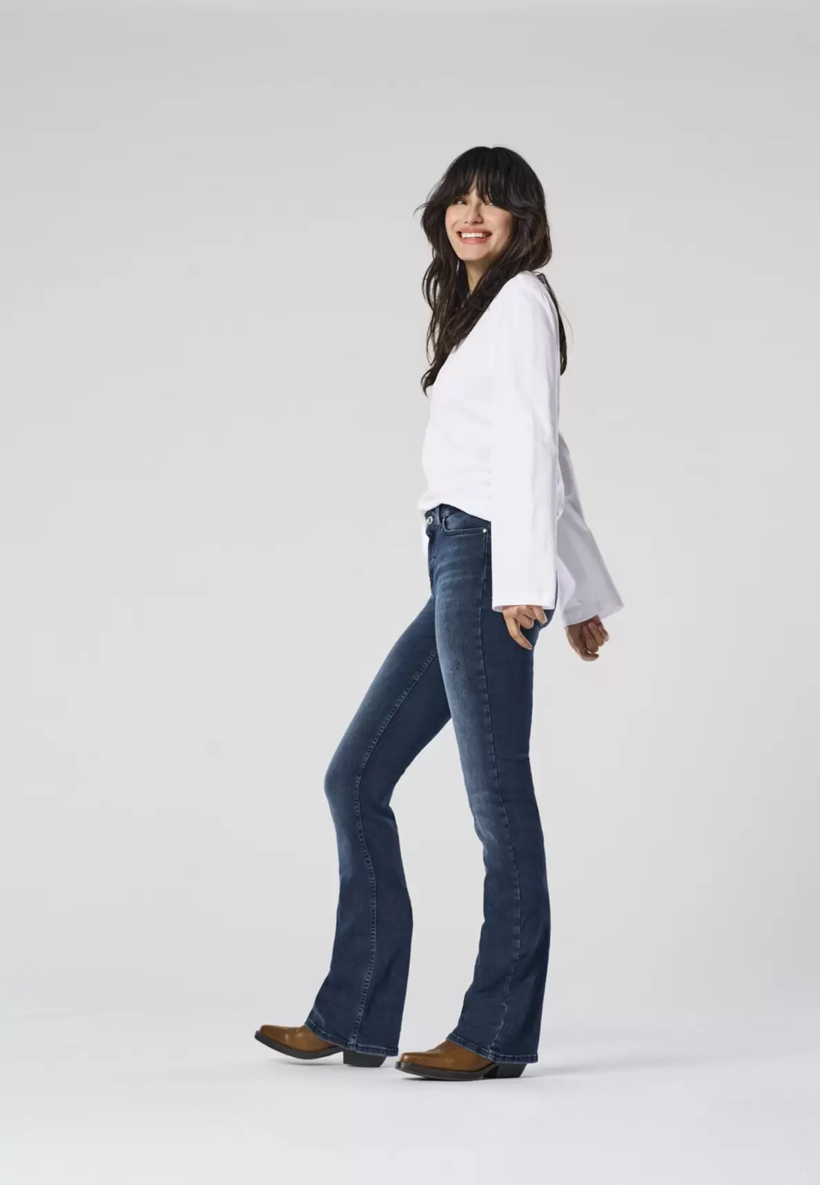 ONLBLUSH Mellemhøj talje Flared fit Jeans