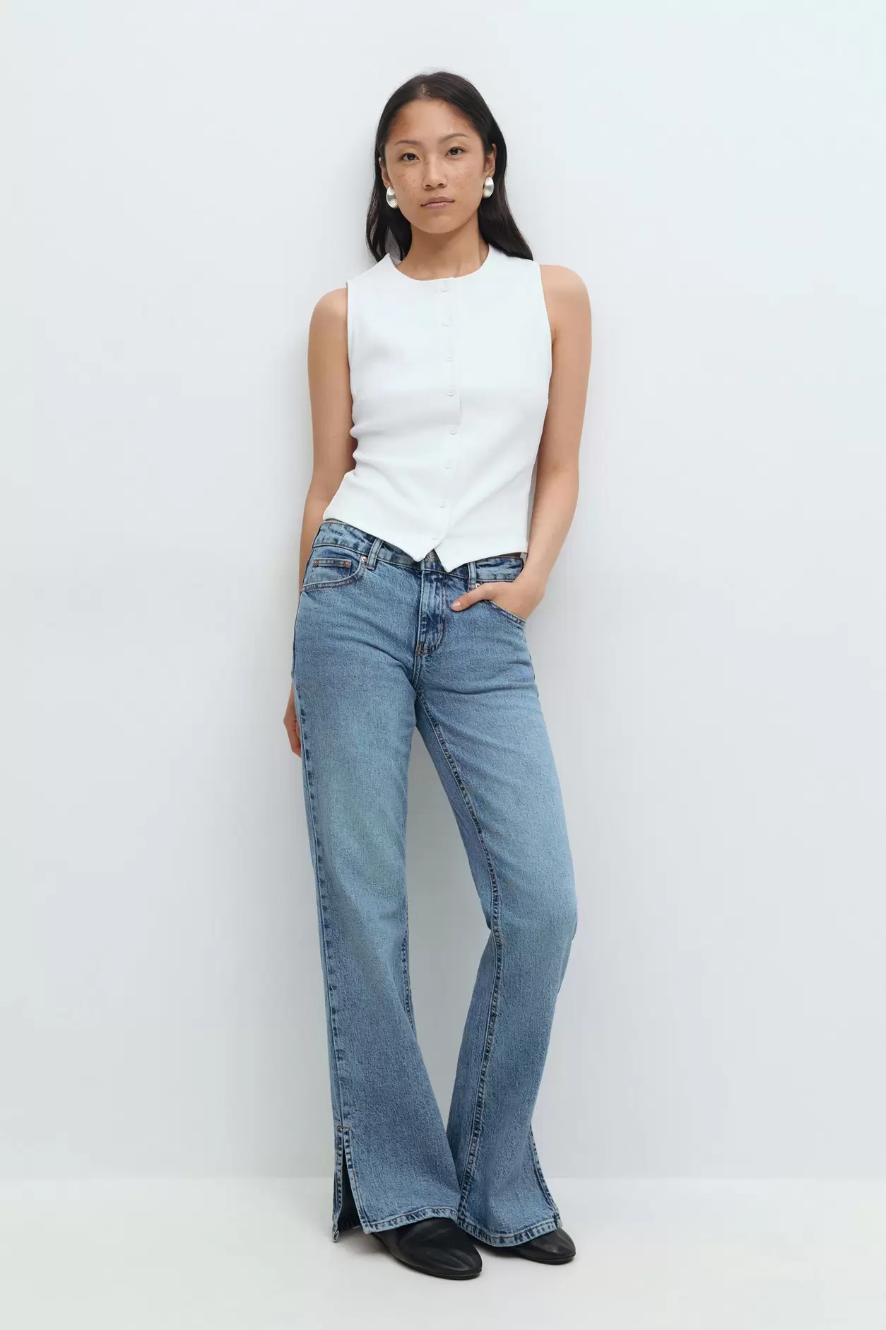 Slit jeans