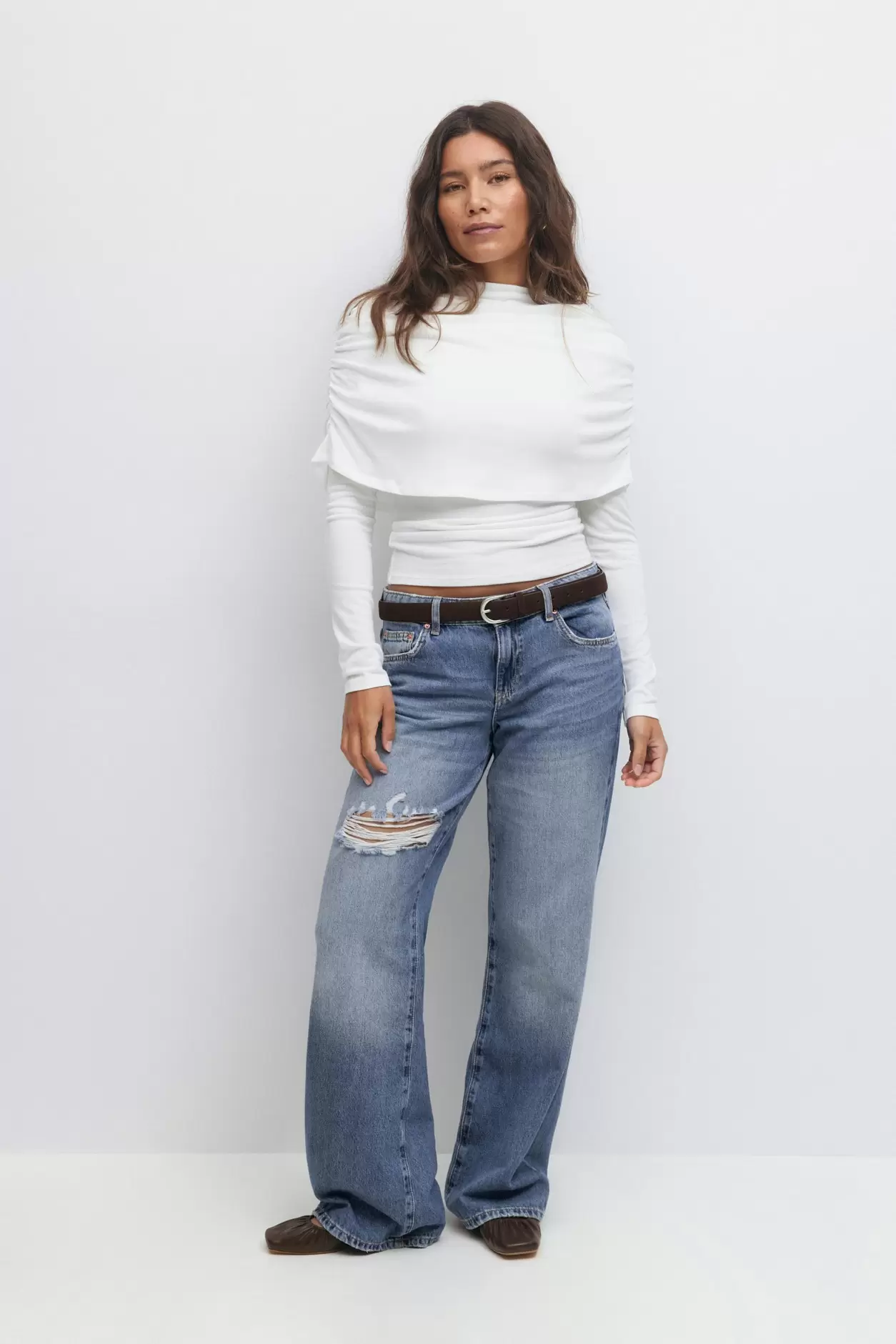 Wide jeans