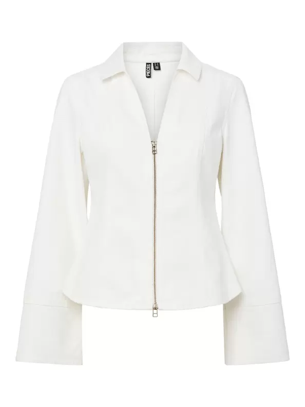 Product carousel image - PCFLORA FITTEDDENIMJAKKE, White Denim | 1