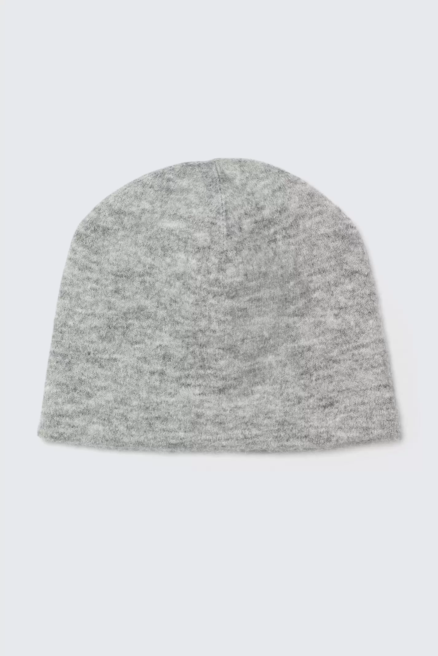 FLUFFY BEANIE320 DKK159 DKK