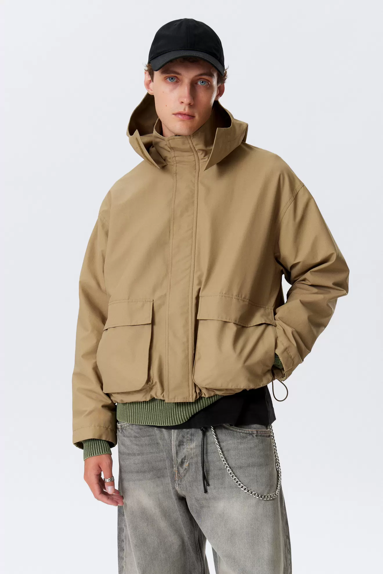 RELAXED FIT HOODED JACKET690 DKK320 DKK