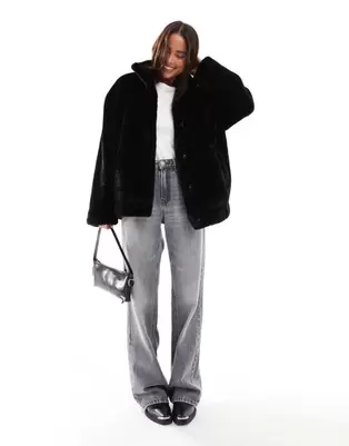 Miss Selfridge - Sort oversized bomber-jakke i imiteret pels