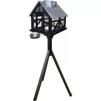 Panorama fuglefoderhus på fod