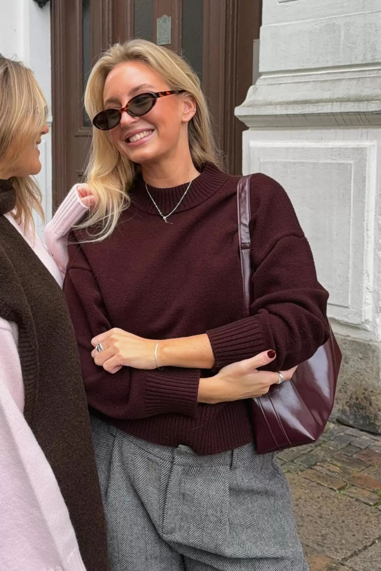 Crew neck knitted sweater