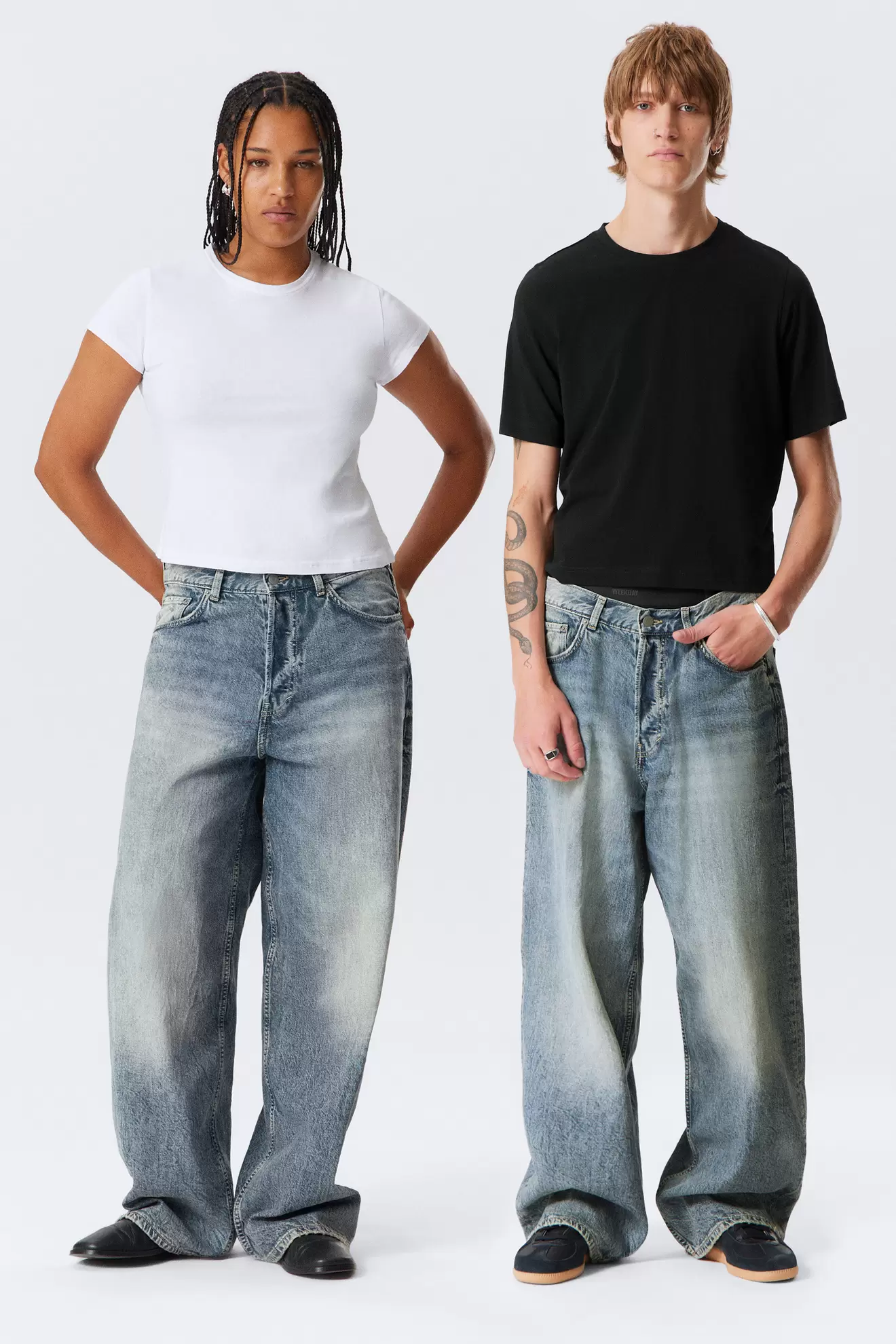 ASTRO LOOSE BAGGY LEG JEANS450 DKK270 DKK