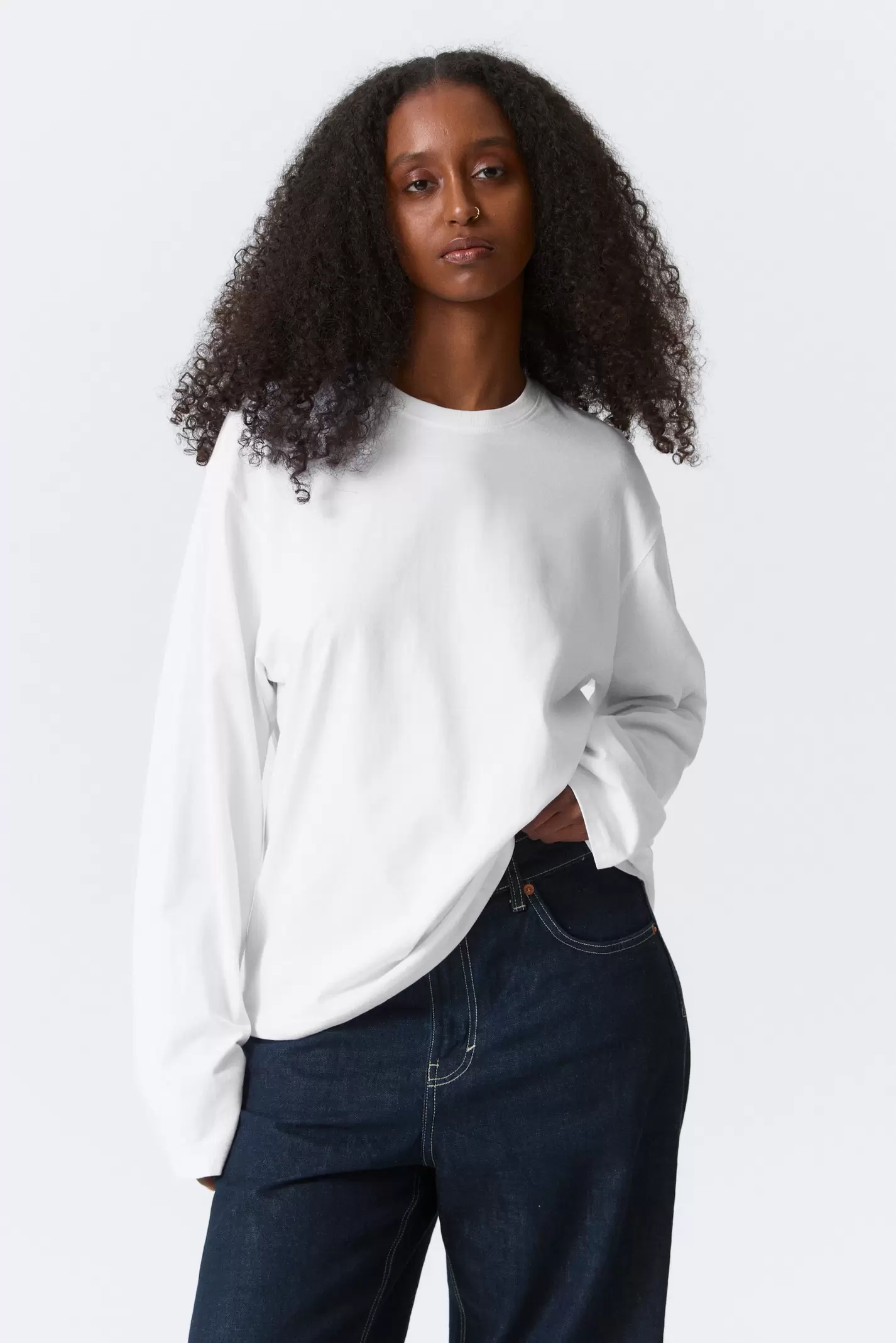 LONG-SLEEVED BOXY COTTON T-SHIRT