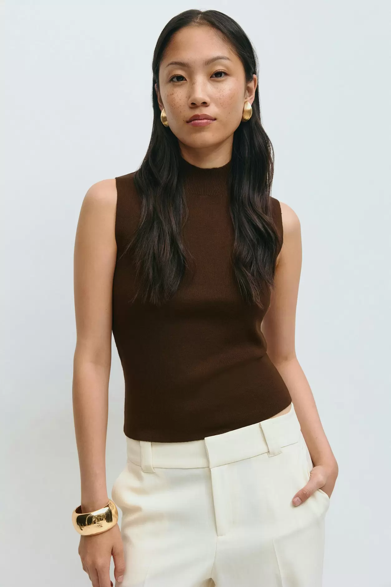 Turtleneck knitted top