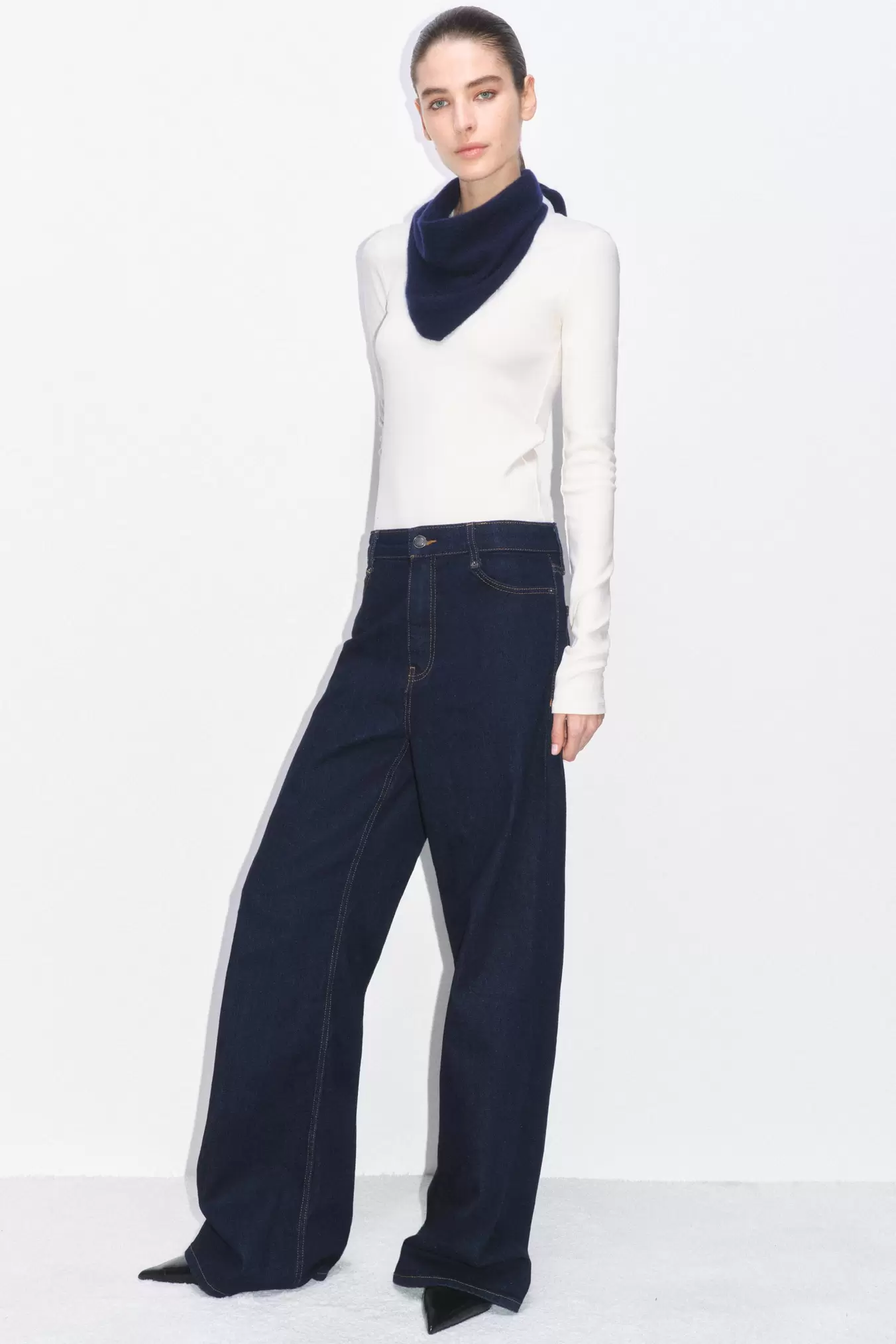 ZW COLLECTION WIDE LEG JEANS MED HIGH WAIST