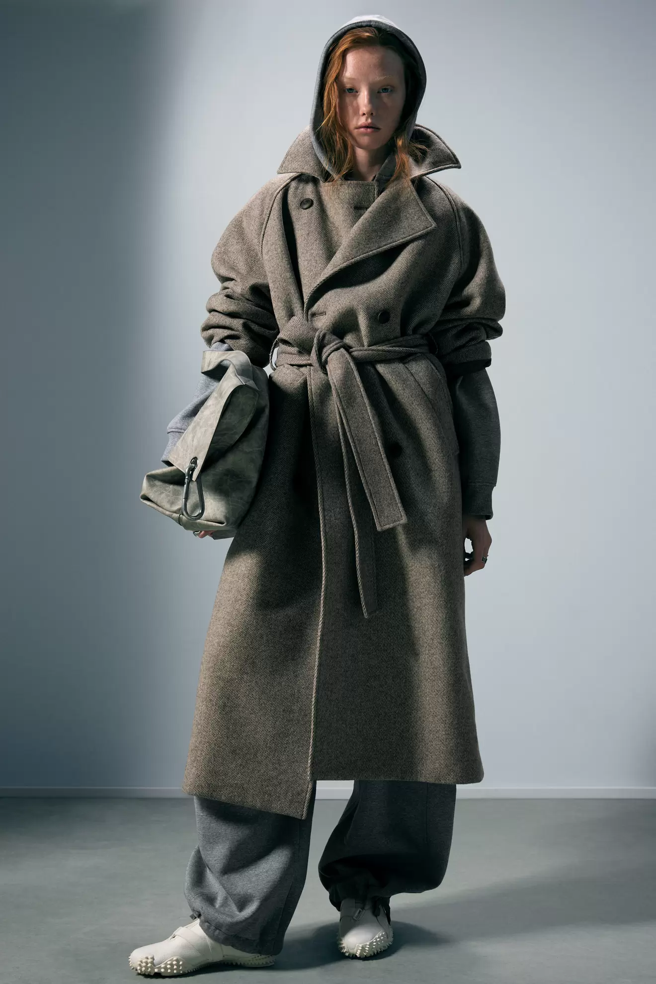 KIA OVERSIZED WOOL-BLEND DOUBLE-BREASTED COAT