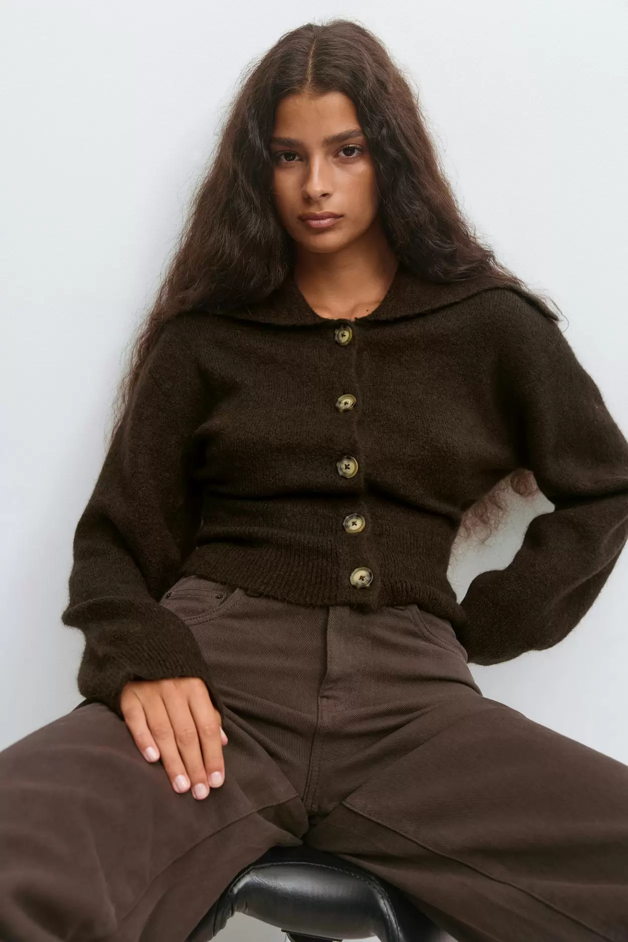 Ribbed waist knitted cardigan