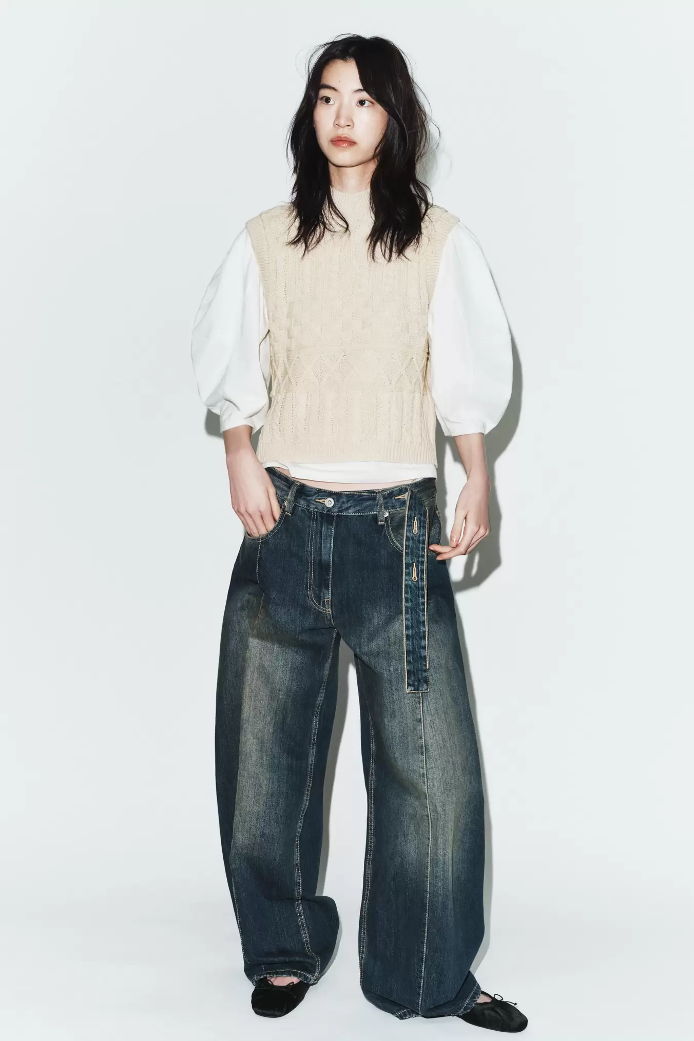 KOMBINERET T-SHIRT MED VEST