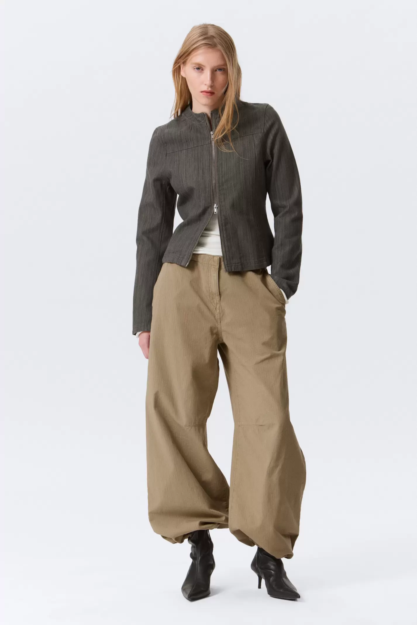 TIGHT STRUCTURED COTTON ZIP JACKET