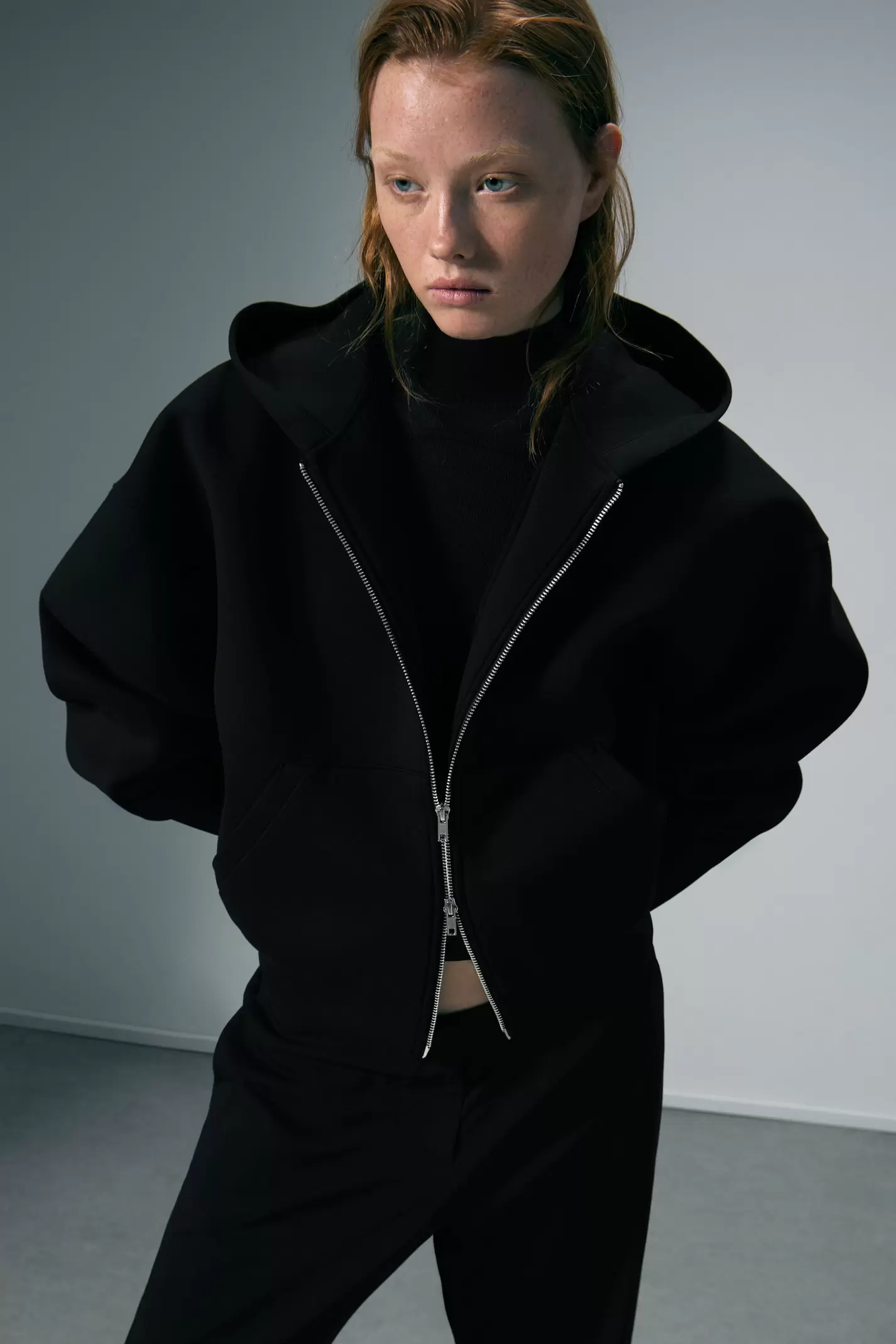 OVERSIZED SCUBA ZIP-HOODIE