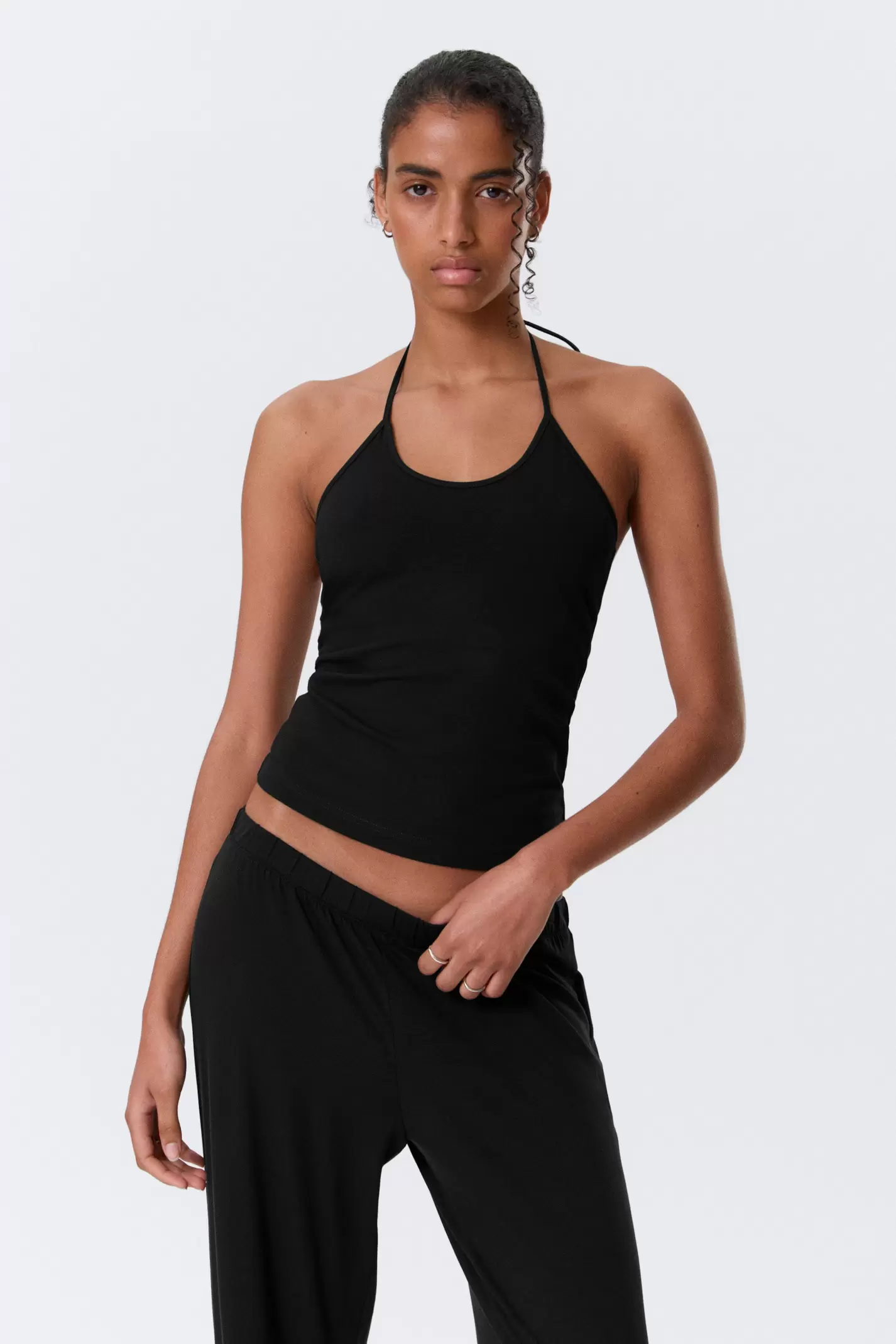 SLIM HALTERNECK COTTON TOP