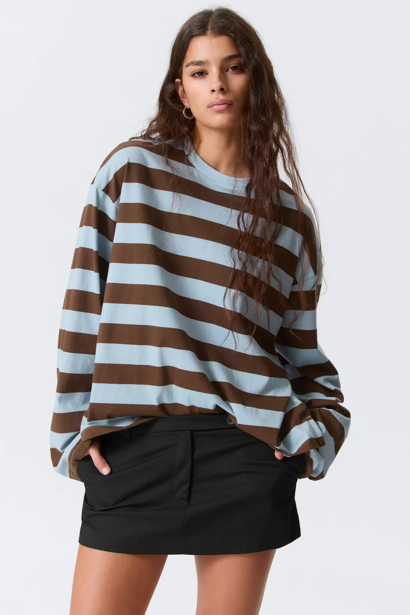 LONG-SLEEVED COTTON T-SHIRT