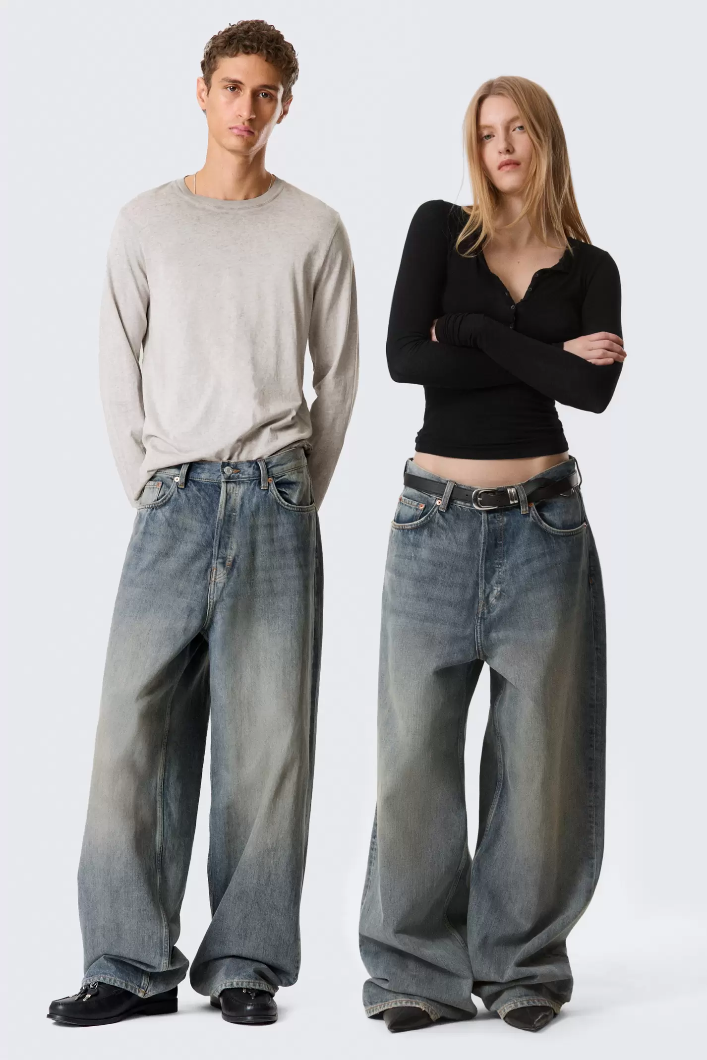 ASTRO MID RISE LOOSE BAGGY UNISEX JEANS