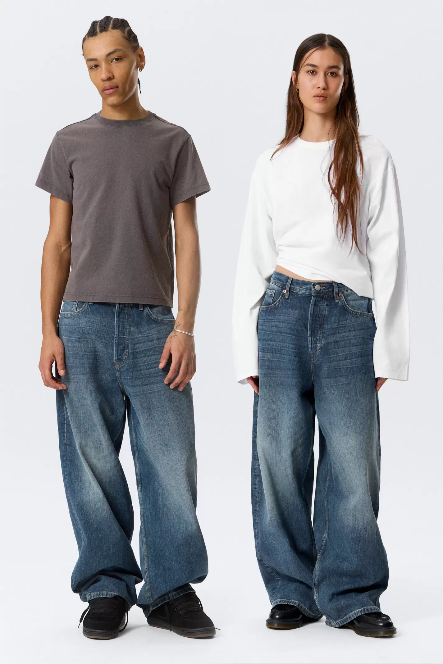 ASTRO MID RISE LOOSE BAGGY UNISEX JEANS