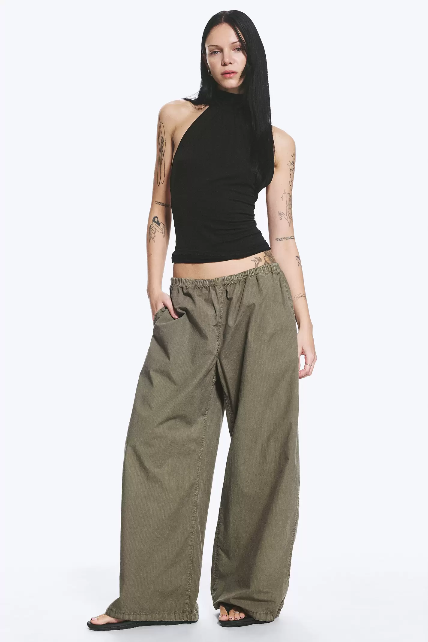 LOW RISE PULL-ON RIPSTOP TROUSERS