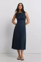 Vestido midi tirantes bordado