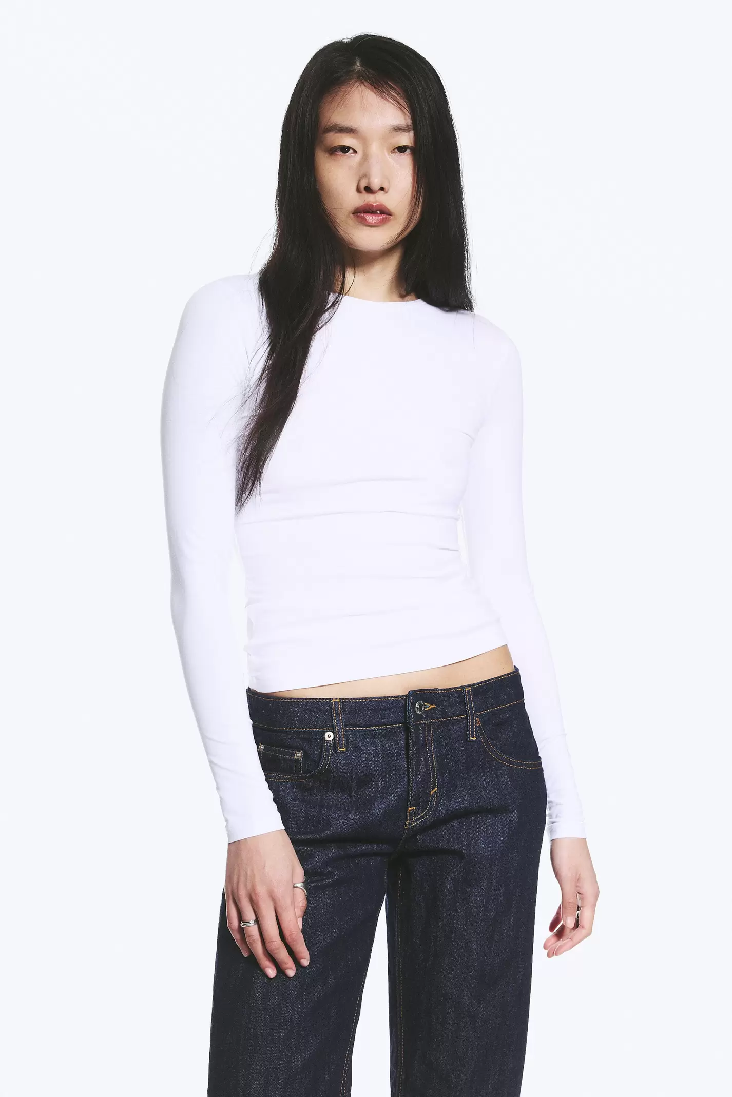 SLIM FITTED LONG SLEEVE