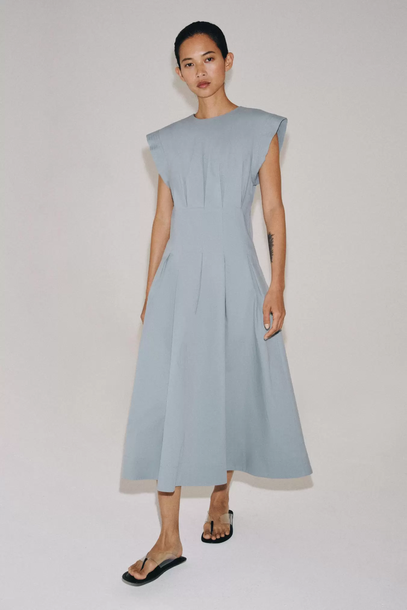 ZW COLLECTION POPLIN KJOLE MED PLISSERINGER