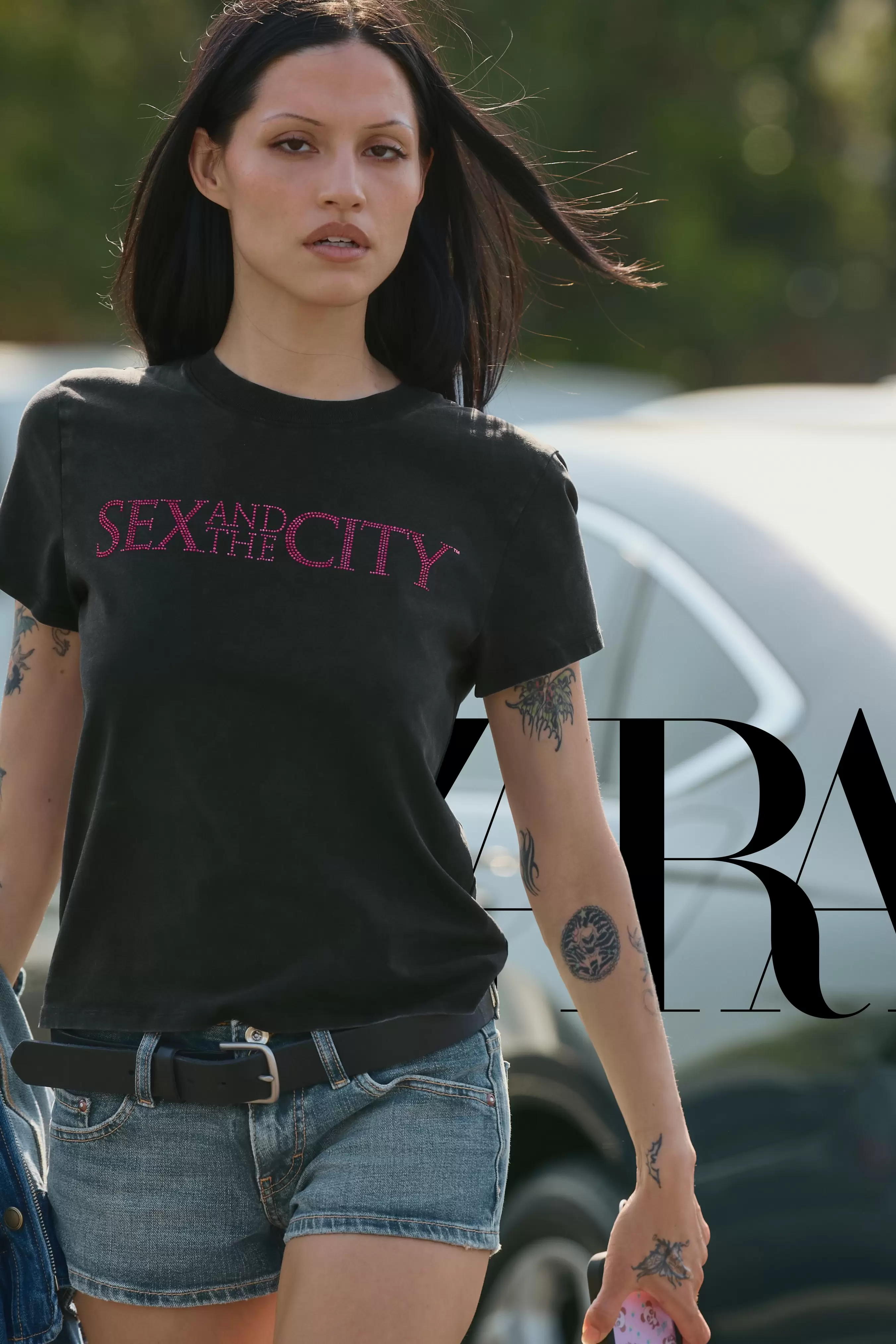 T-SHIRT MED VASKET EFFEKT SEX & THE CITY™