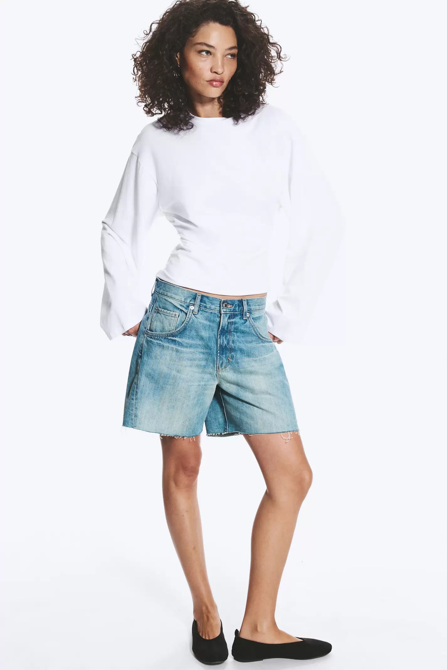 RUCHED LONG-SLEEVED T-SHIRT