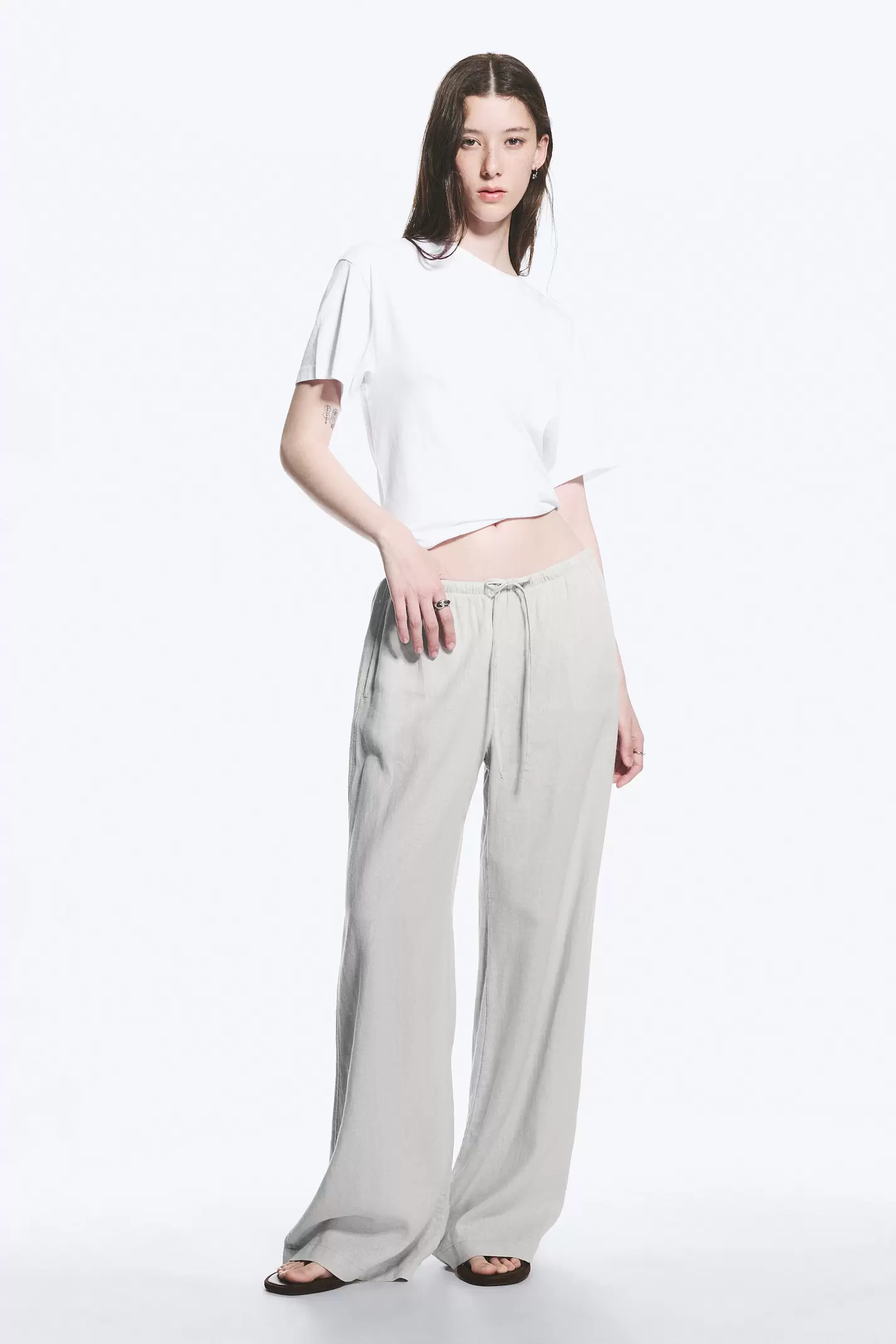 LOW RISE LINEN-BLEND TROUSERS