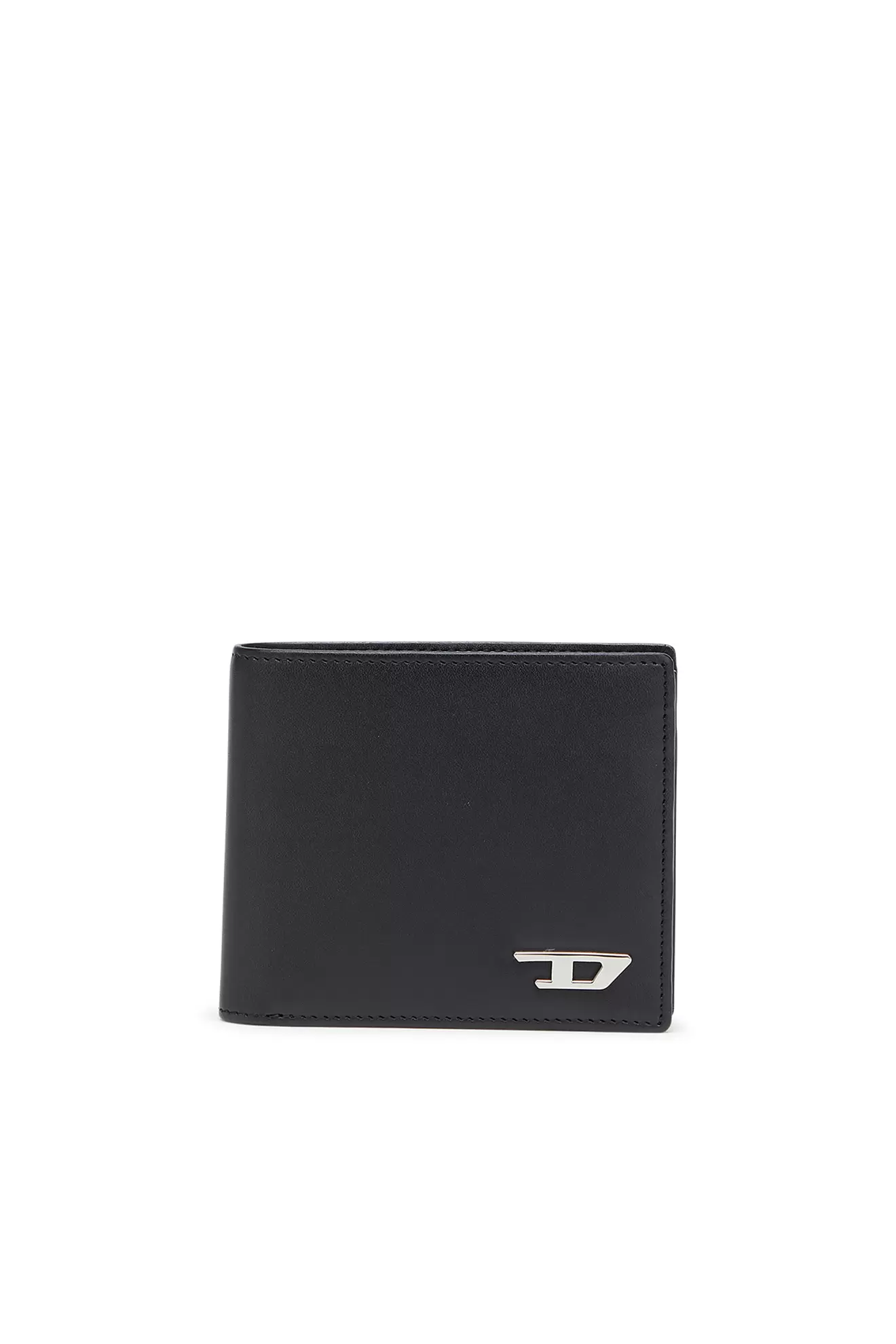 Bi-fold wallet in leather with coin pocket
