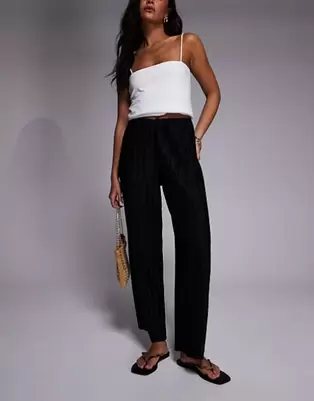 River Island - Plisserede bukser med vide ben i sort