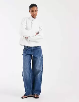 Tommy Jeans - Råhvid jakke i bomuld