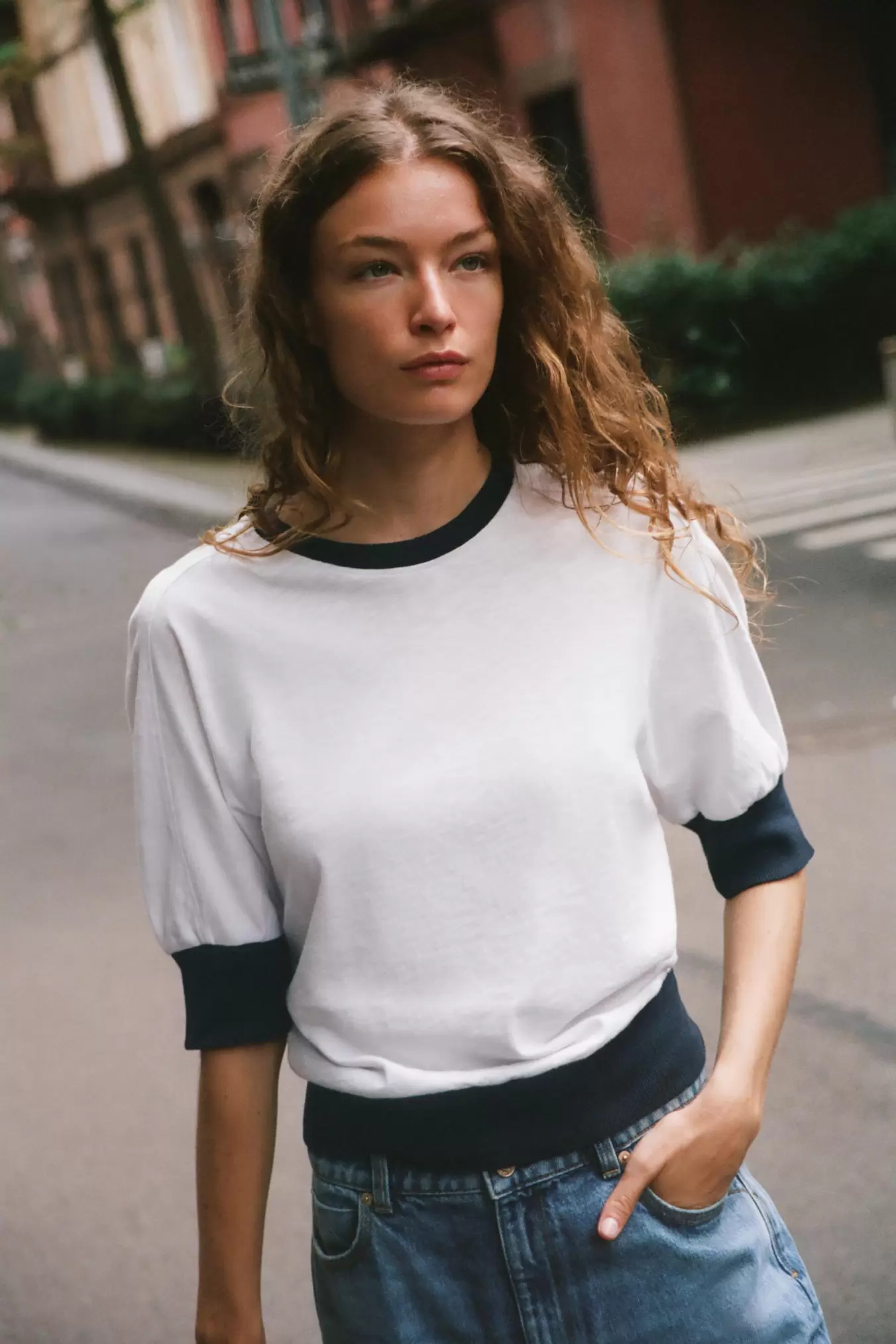 T-SHIRT MED PIPING