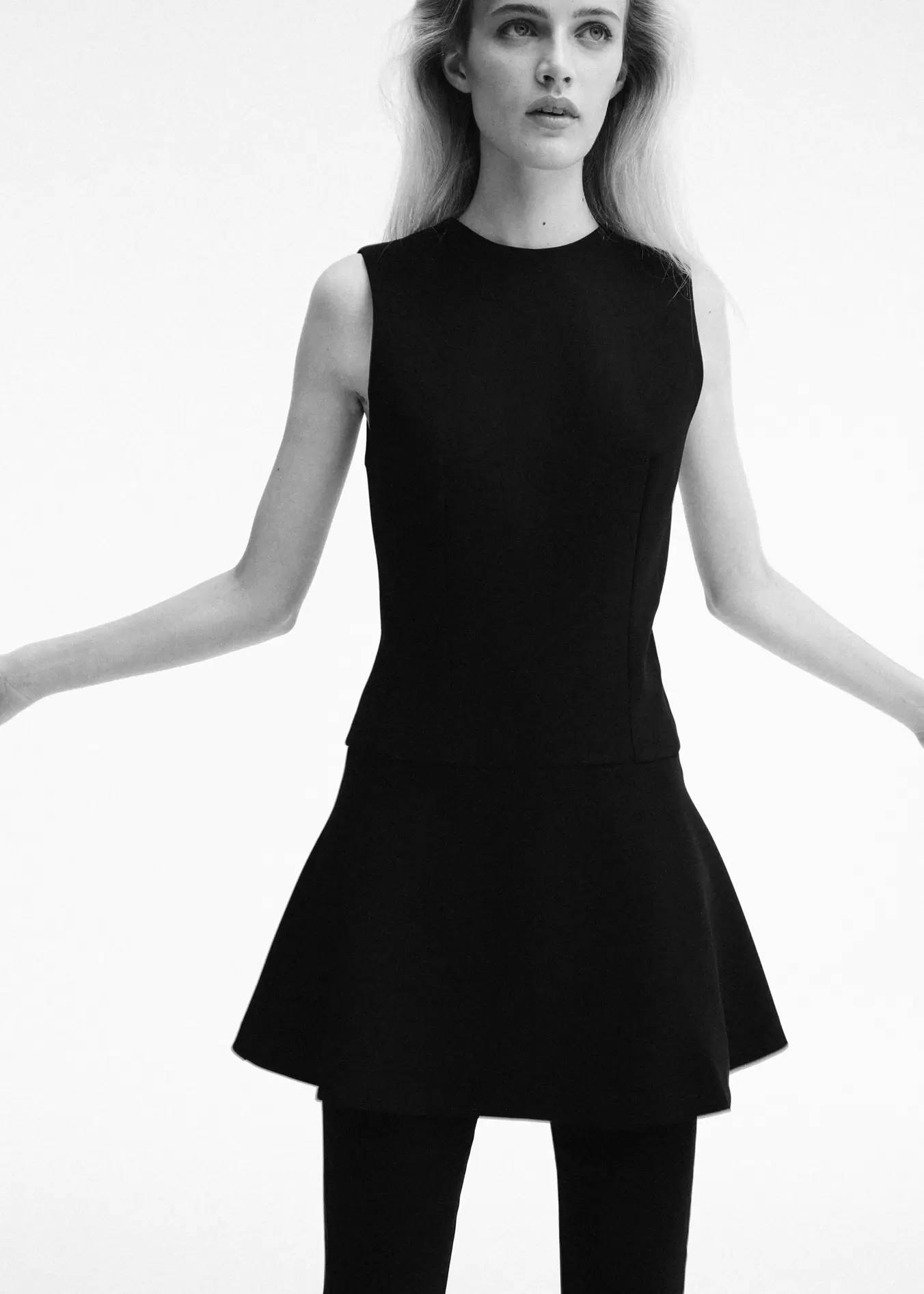Short dress with seam detailing