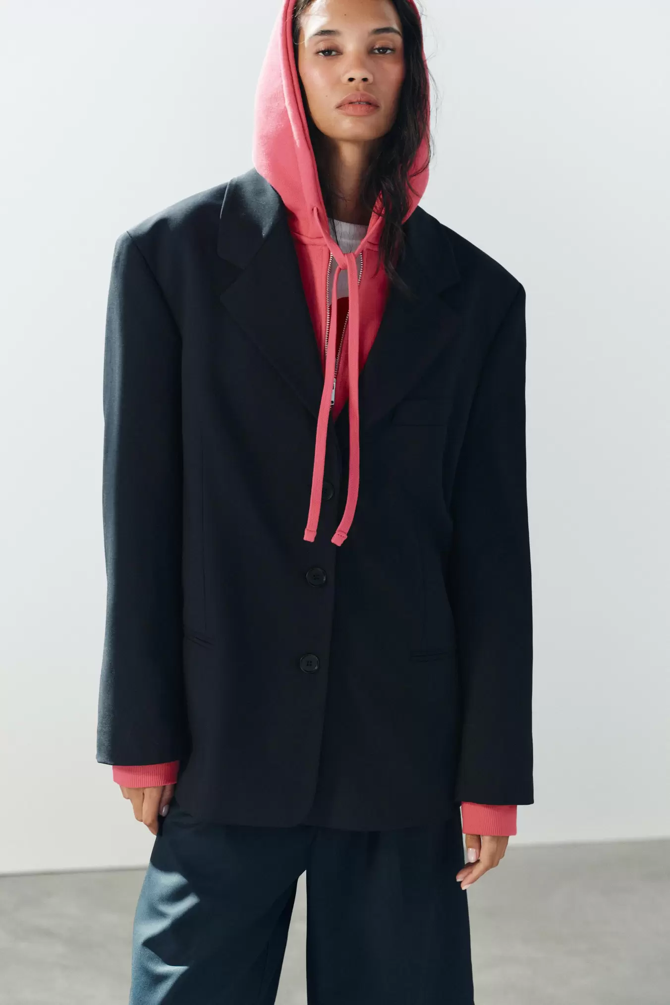 OVERSIZE BLAZER MED SKULDERPUDER