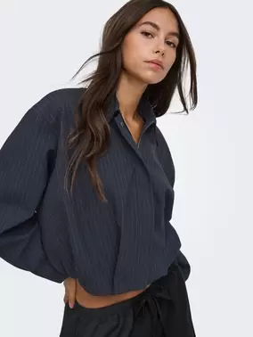 MEGAN Shacket