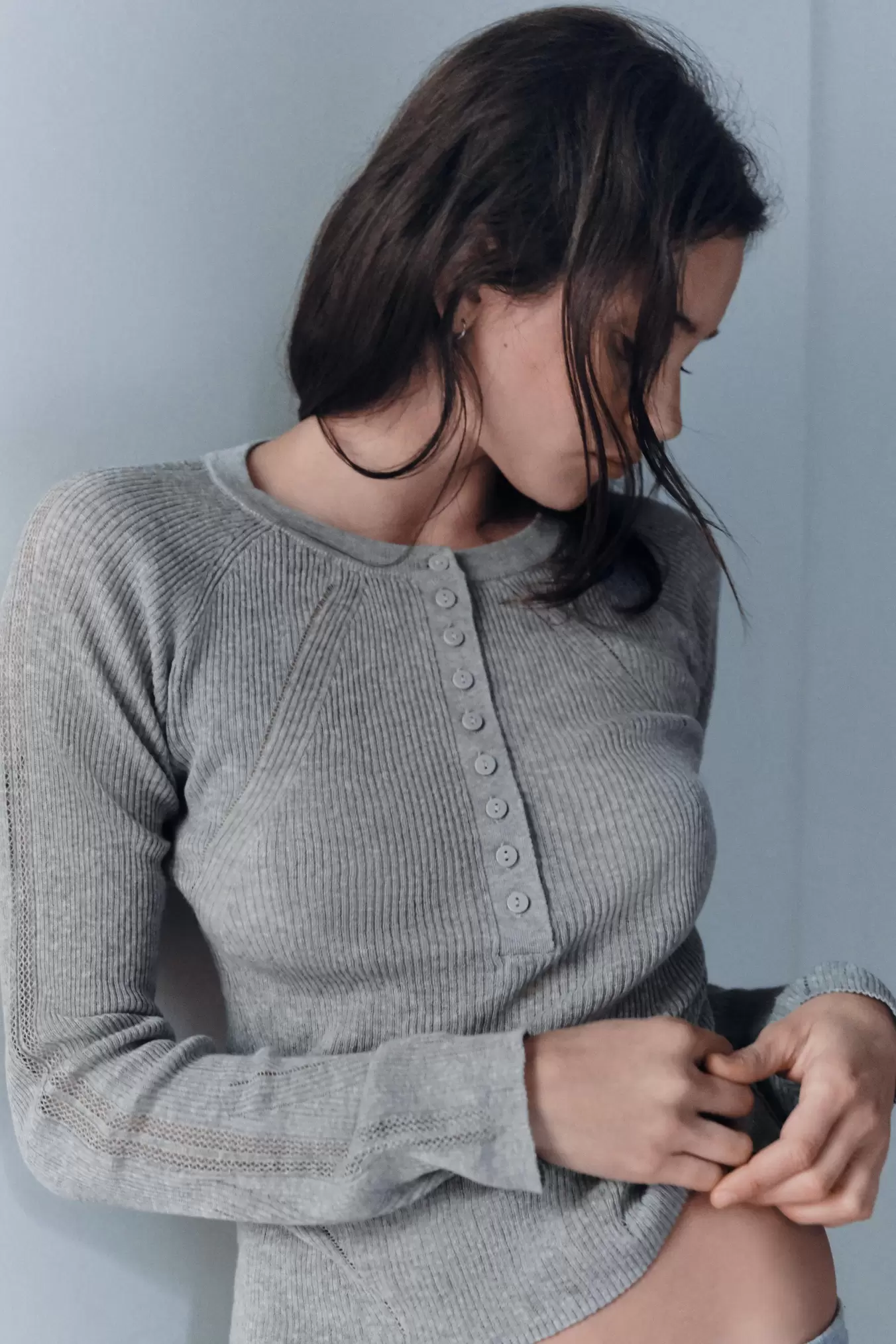 RIBBET STRIKT-SHIRT MED KNAPPER