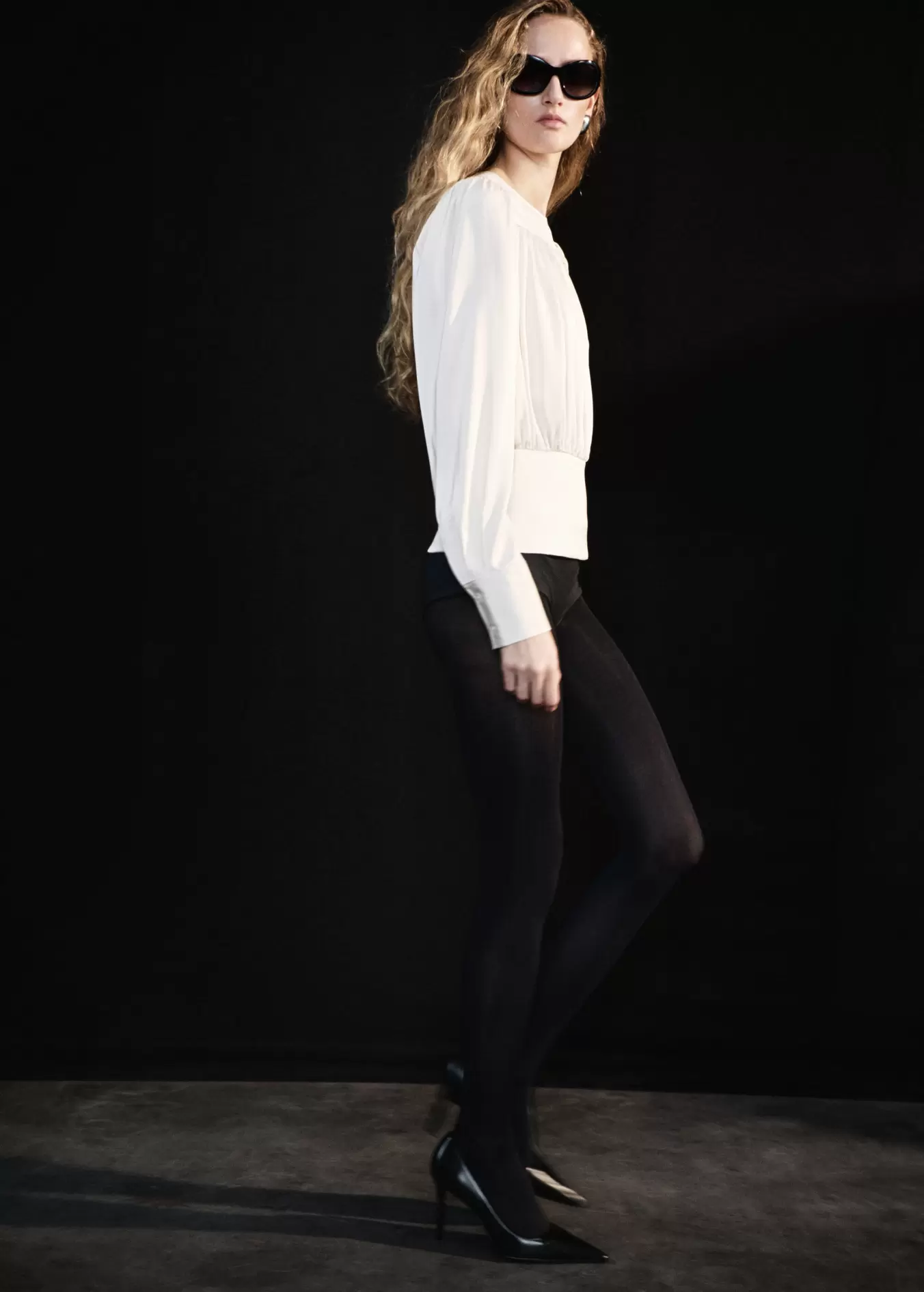Gathered blouse with a fitted waist