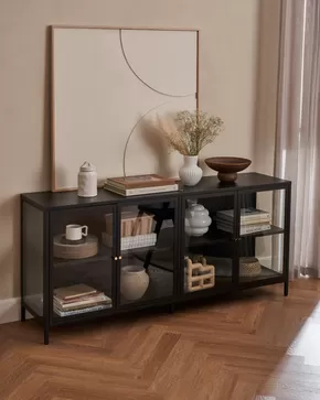 Møblér katalog i Aalborg | Møblér Tilbudsavis | 2025-10-17T00:00:00.000Z - 2025-10-31T00:00:00.000Z