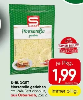 Mozzarella gerieben