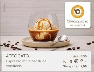 AFFOGATO Espresso mit einer Kugel Vanilleeis