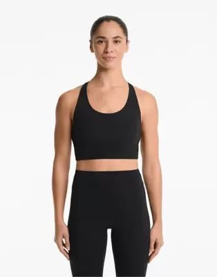 Oysho – Sport-BH aus Comfortlux in Schwarz mit integrierten Cups und mittlerer Stützfunktion