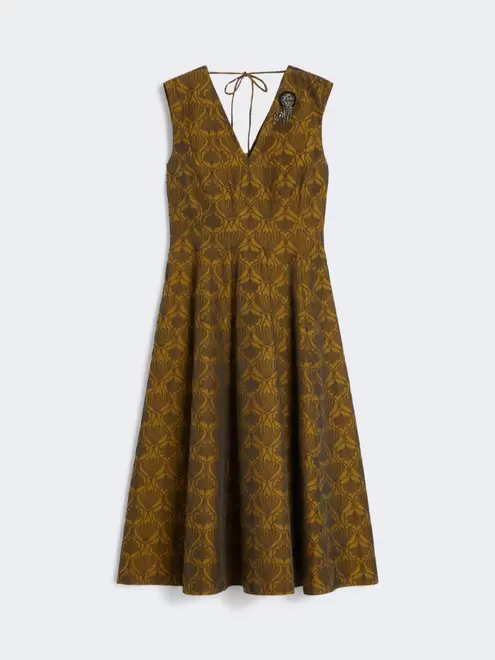Ausgestelltes Kleid aus Jacquard