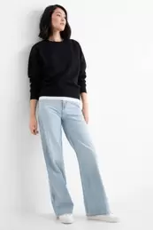 Wide leg jeans - high waist