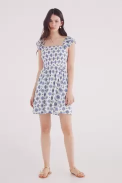 Short smock dress with geometric print