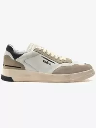 Low Top Sneaker Tweener in Used-Optik