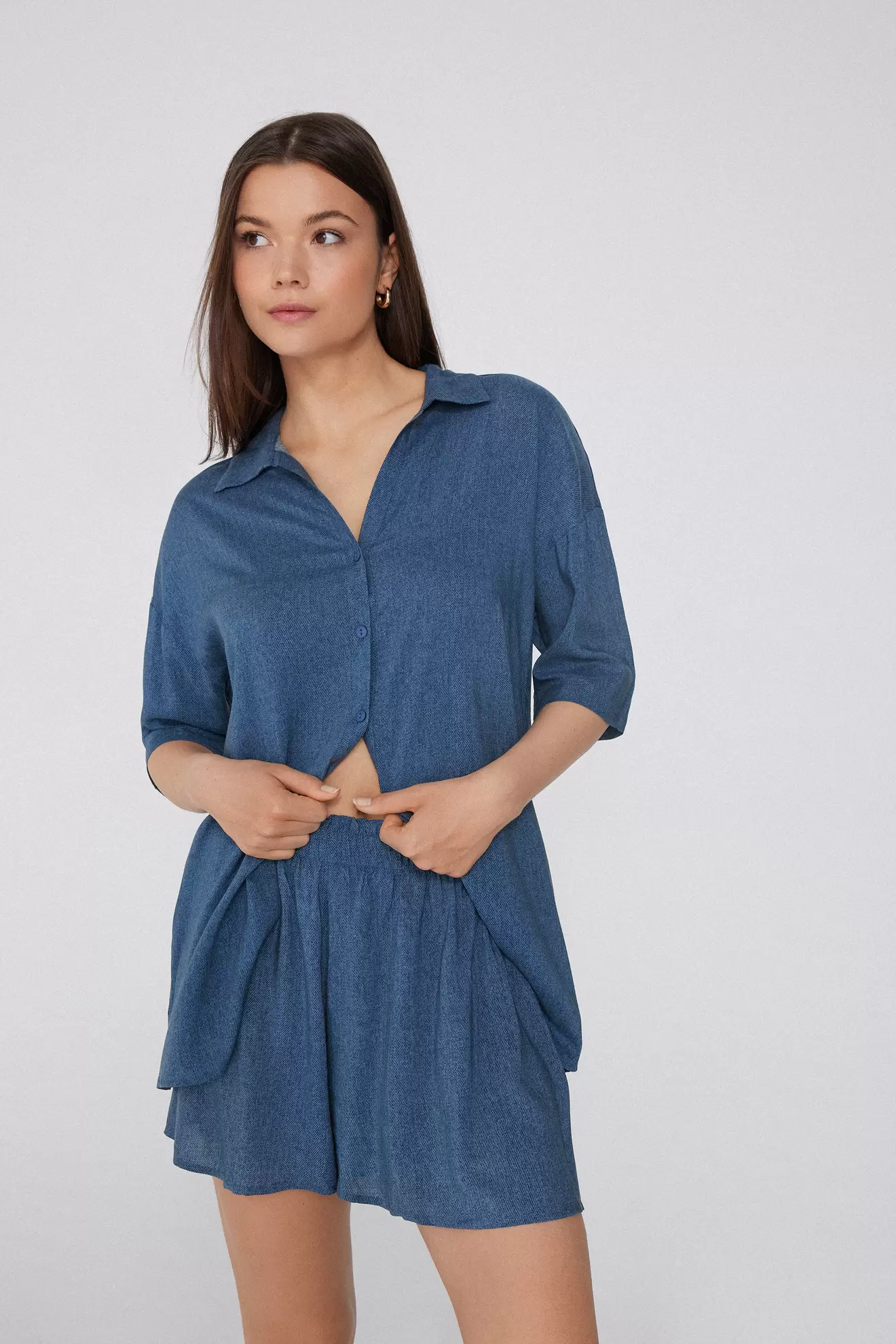 Bluse in Leinwandbindung mit halblangem Arm